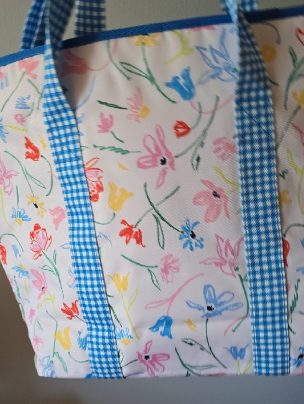 Kate Spade Large Capacity Insulated Cooler Tote Bag, Soft Sided Portable Beach - Picture 6 of 10